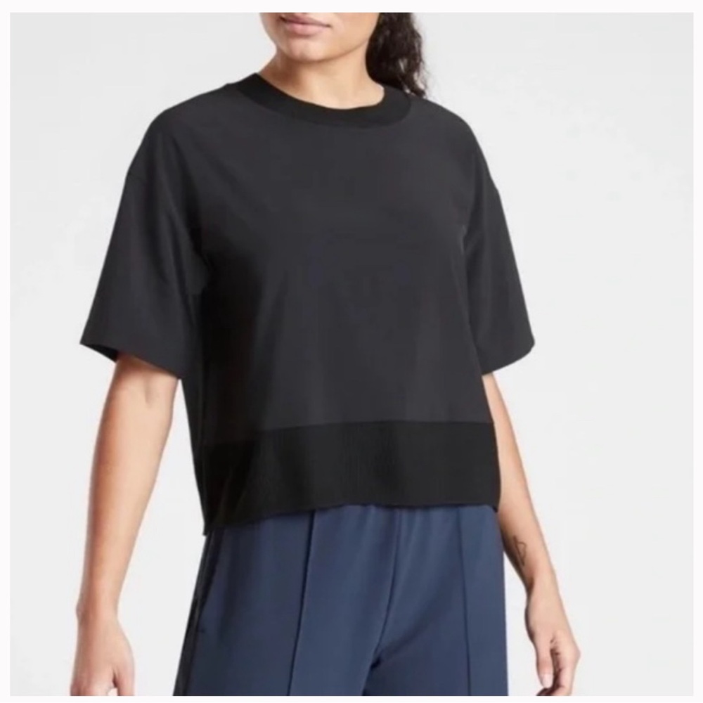 Athleta Zephyr Crop Tee